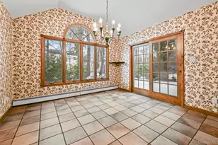 95 Oakdale Ln, East Hills, NY 11577 - Photo 12