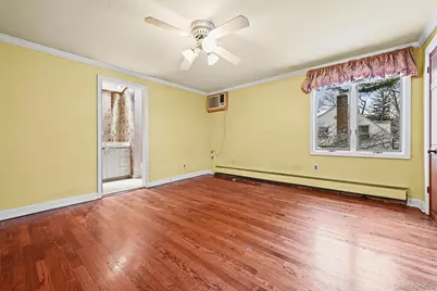 95 Oakdale Lane, East Hills, NY 11577 - Photo 20