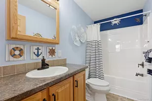 1661 Old Country Rd, Riverhead, NY 11901 - Photo 24