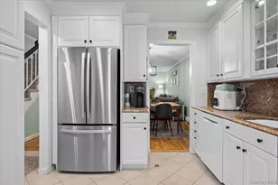 37 Greenway Ln, Rye Brook, NY 10573 - Photo 10