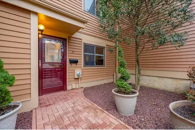 37 Greenway Lane, Rye Brook, NY 10573 - Photo 1