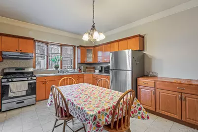 6923 59th Road, Maspeth, NY 11378 - Photo 10