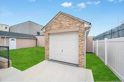 38-24 56 Street, Woodside, NY 11377 - Photo 8