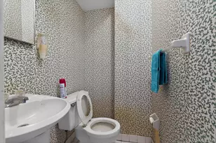 327 Willow Rd E, New York, NY 10314 - Photo 20