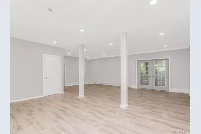 237 Brady Avenue, Hawthorne, NY 10532 - Photo 20