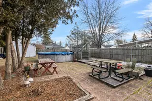 5 Cedar Ave, Farmingdale, NY 11735 - Photo 20