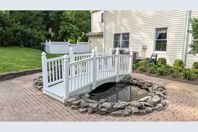 306 Southdown Road, Lloyd Harbor, NY 11743 - Photo 46