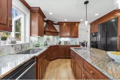 306 Southdown Road, Lloyd Harbor, NY 11743 - Photo 6