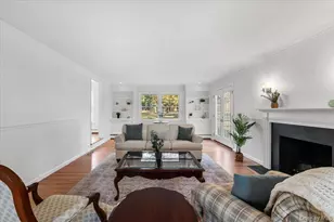 306 Southdown Rd, Lloyd Harbor, NY 11743 - Photo 22