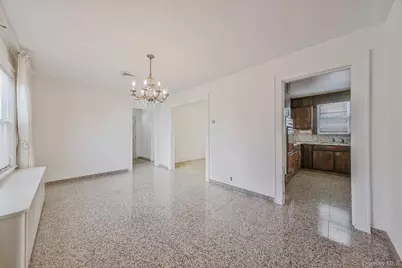 36 Frost Pond Road, Glen Cove, NY 11542 - Photo 18