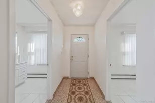 36 Frost Pond Rd, Glen Cove, NY 11542 - Photo 12