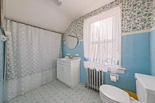 36 Frost Pond Rd, Glen Cove, NY 11542 - Photo 36