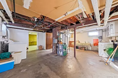 36 Frost Pond Road, Glen Cove, NY 11542 - Photo 38