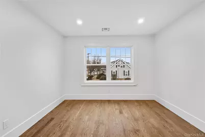 199 N Elm Street, Massapequa, NY 11758 - Photo 20