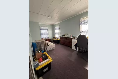 9021 189th Street, Hollis, NY 11423 - Photo 16