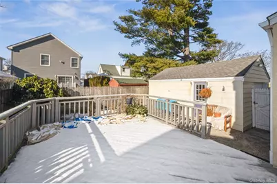 191 Euston Road S, Garden City South, NY 11530 - Photo 26