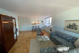 271-10 Grand Central Pkwy, Floral Park, NY 11005 - Photo 4