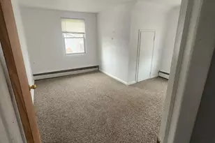 359 Erlanger Blvd, North Babylon, NY 11703 - Photo 6