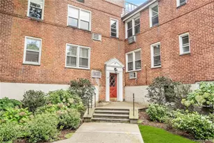 329 Palmer Terrace, Mamaroneck, NY 10543 - Photo 2