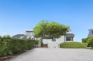 32 Dune, Westhampton Beach, NY 11978 - Photo 2