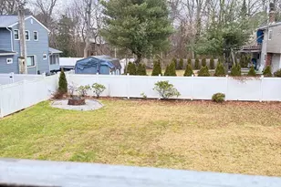 1454 Illinois Ave, Bay Shore, NY 11706 - Photo 20