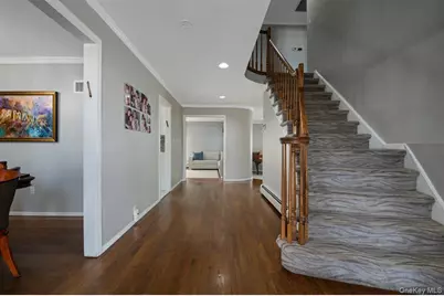 16 Valley Lane N, Woodmere, NY 11581 - Photo 2