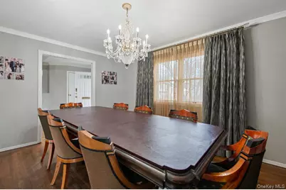 16 Valley Lane N, Woodmere, NY 11581 - Photo 4