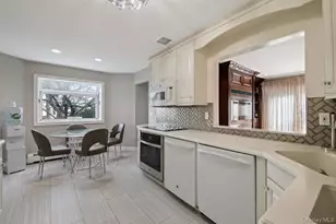 16 Valley Ln N, Woodmere, NY 11581 - Photo 6