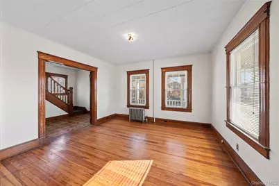 47 Prairie Avenue, Suffern, NY 10901 - Photo 8