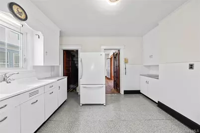 47 Prairie Avenue, Suffern, NY 10901 - Photo 12