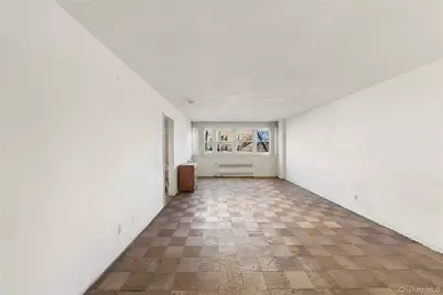 370 Westchester Avenue #2N, Port Chester, NY 10573 - Photo 10