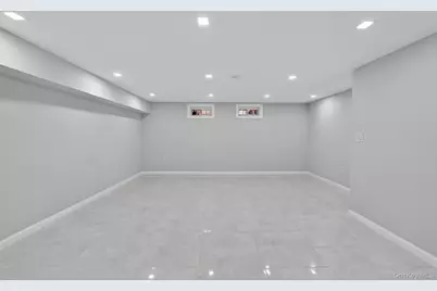 592 Powell Street, Brooklyn, NY 11212 - Photo 14