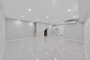 592 Powell St, Brooklyn, NY 11212 - Photo 12