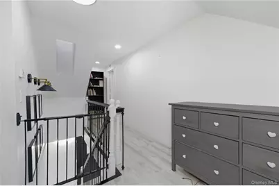 54 Morning Glory Road, Levittown, NY 11756 - Photo 10