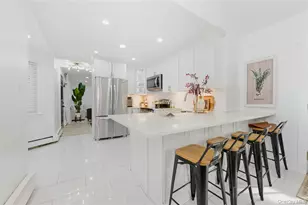 54 Morning Glory Rd, Levittown, NY 11756 - Photo 8