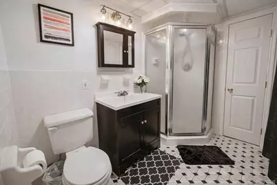 7 Poinsetta Avenue, Middle Island, NY 11953 - Photo 20