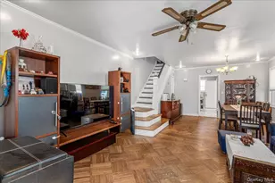 89-13 213th St, Queens Village, NY 11427 - Photo 4