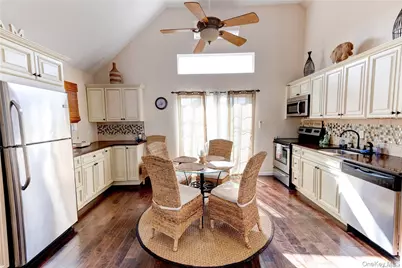 67 Vermont Street, Long Beach, NY 11561 - Photo 14