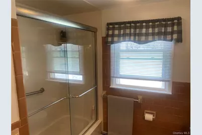 34 Ambassador Lane, Newburgh, NY 12550 - Photo 26