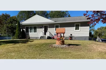 34 Ambassador Lane, Newburgh, NY 12550 - Photo 1