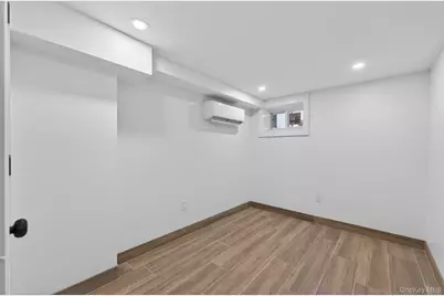 239 New Jersey Avenue, Brooklyn, NY 11207 - Photo 12