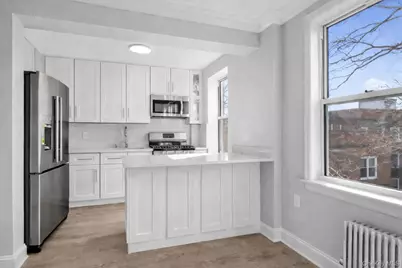 141-37 Union Turnpike #2-O, Flushing, NY 11367 - Photo 4