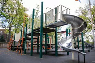 141-37 Union Tpke, Flushing, NY 11367 - Photo 16