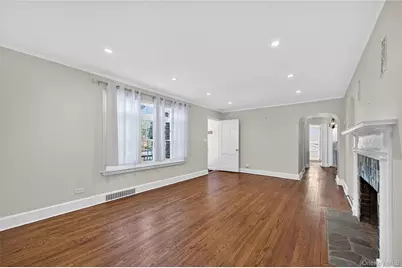 108 La Rue Drive, Huntington, NY 11743 - Photo 6