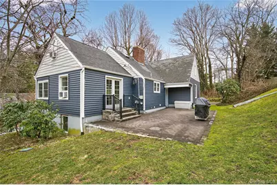 108 La Rue Drive, Huntington, NY 11743 - Photo 26