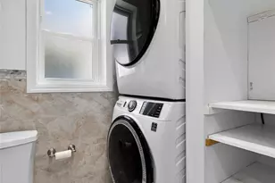 108 La Rue Dr, Huntington, NY 11743 - Photo 14