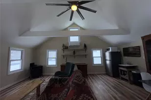 97 Pine St, Wurtsboro, NY 12790 - Photo 8