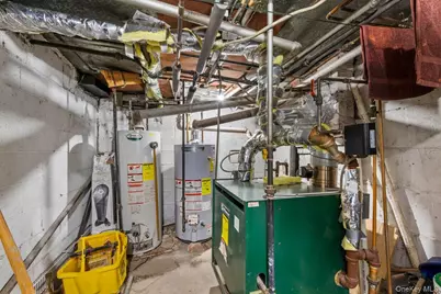 81-38 Baxter Avenue, Elmhurst, NY 11373 - Photo 16