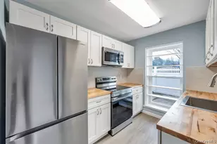 65 Federal Ln, Coram, NY 11727 - Photo 16