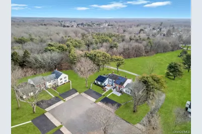 65 Federal Lane, Coram, NY 11727 - Photo 8